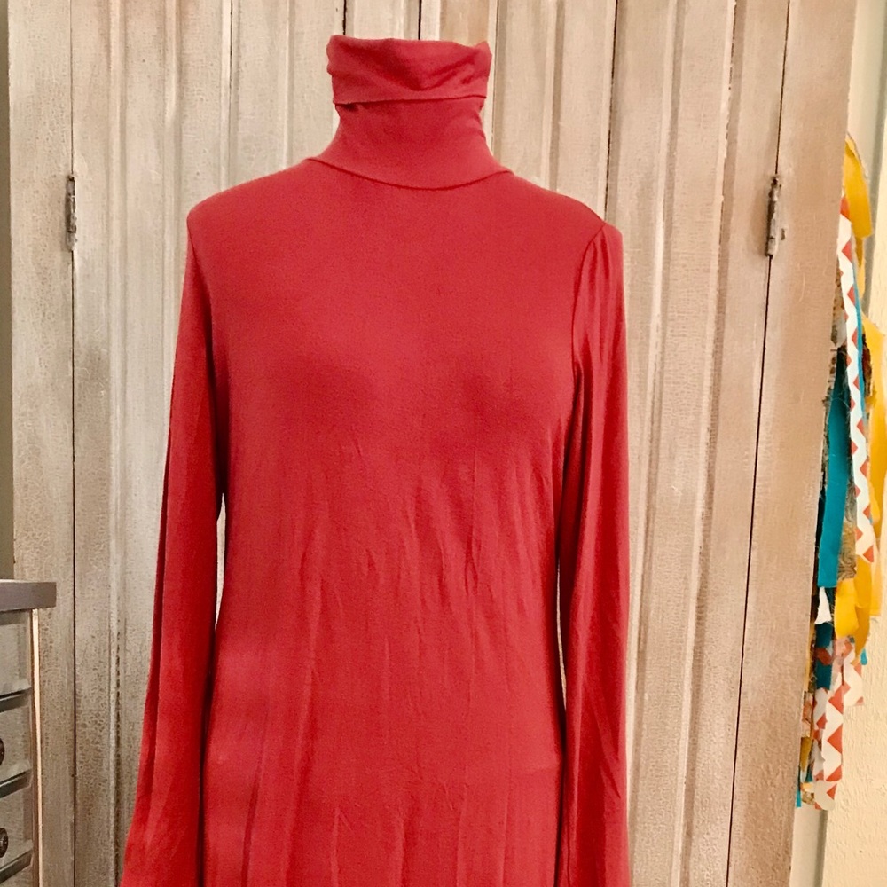 J Jill. Rust tone. Turtleneck flattering dress